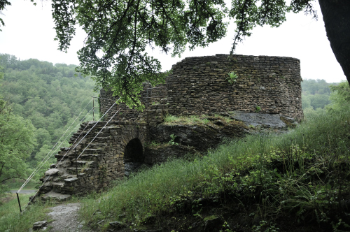 Le fort du Lourdou.Aveyron.